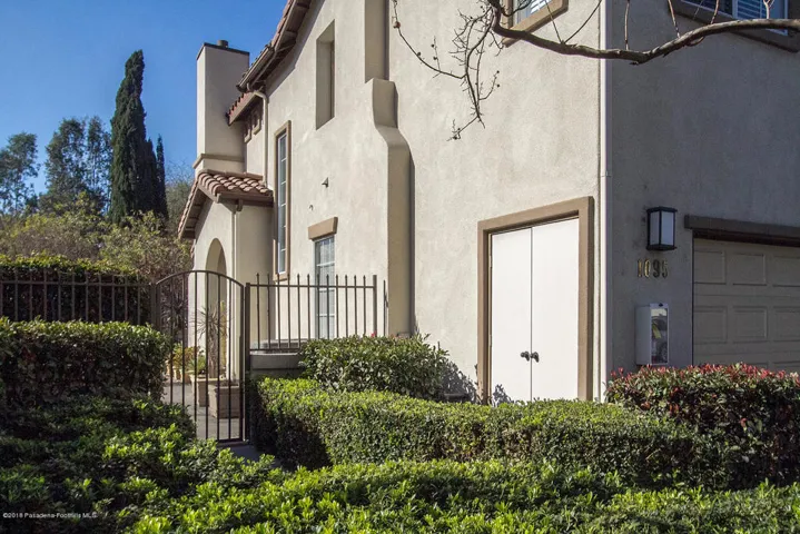 1095 Rosewalk Way 003-mls