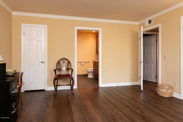2391 Placita San Leandro-017-017-Master