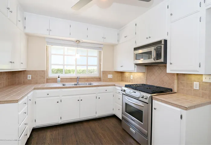 MLS_7_Kitchen