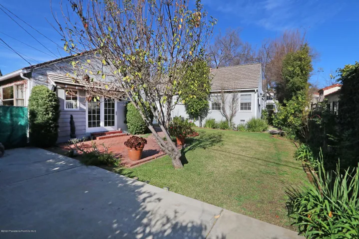 MLS_21_Backyard