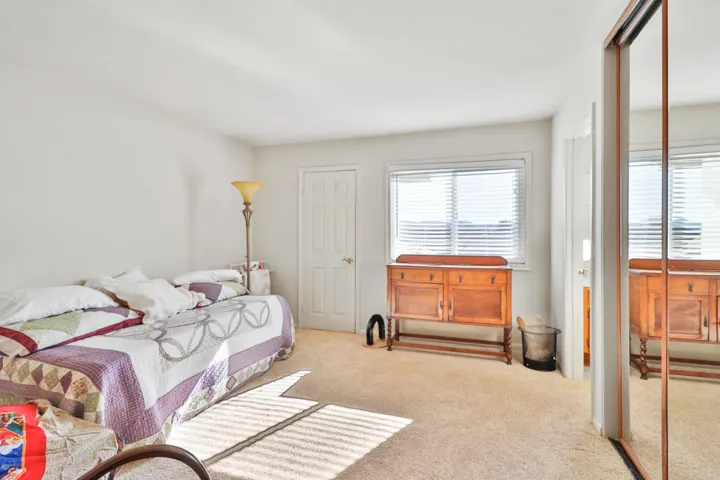 019_Guest Bedroom