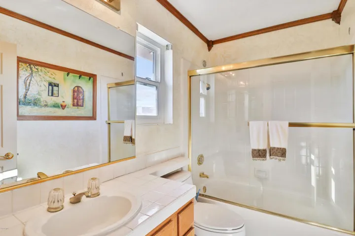 016_Master Bathroom