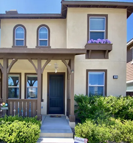 383 Silktree Avenue