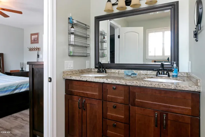 728 Elko Ave-019-013-Master Bath-MLS_Siz