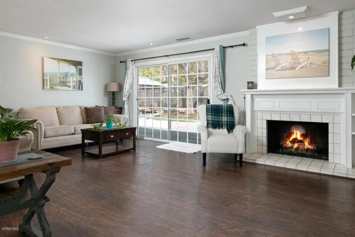 728 Elko Ave-007-011-Living Room-MLS_Siz