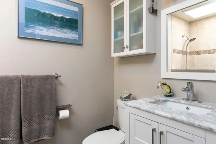 728 Elko Ave-022-028-Bathroom-MLS_Size