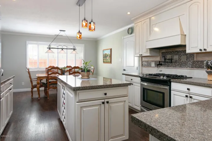 728 Elko Ave-014-022-Kitchen-MLS_Size