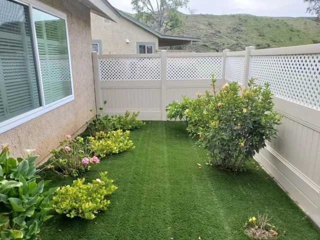 40029 Village 40 Camarillo (20)
