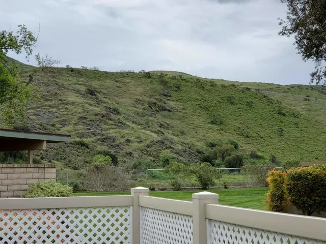 40029 Village 40 Camarillo (1)