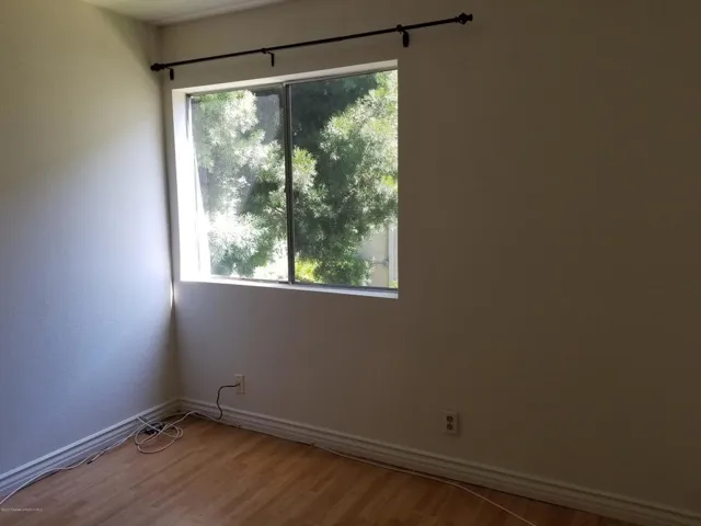 1st bedroom-1