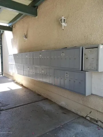 Mailbox-2