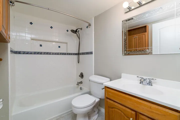 Upstairs Shared Bathroom