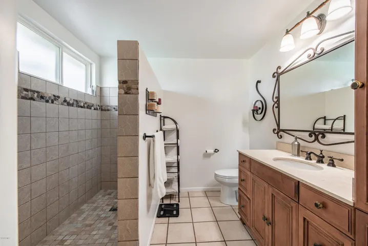 964 Winfield St Newbury Park-21