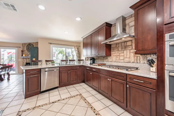 964 Winfield St Newbury Park-16