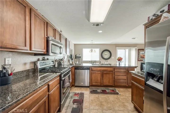 5859 W Fedora Avenue, Fresno, California 93722