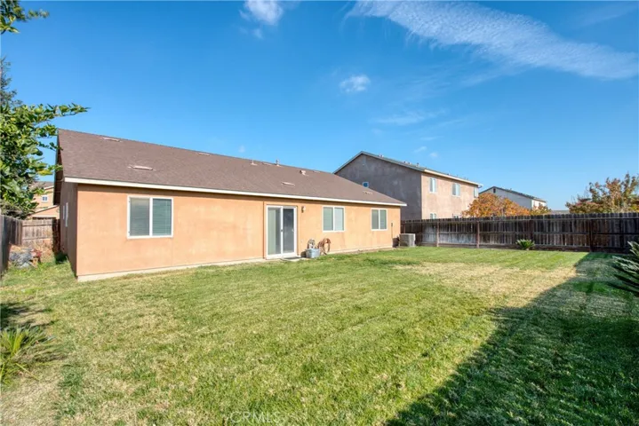 5859 W Fedora Avenue, Fresno, California 93722