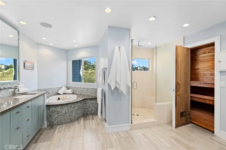 2265 Bridge Road, Laguna Beach, California 92651