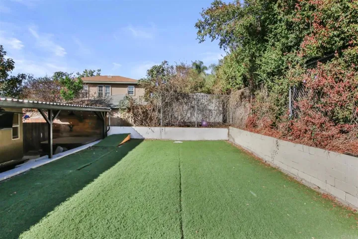8510 Porter Hill Terrace, La Mesa, California 91942