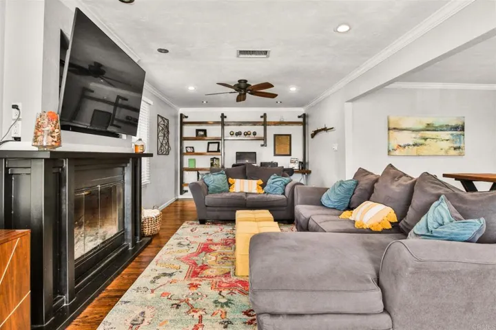 8510 Porter Hill Terrace, La Mesa, California 91942