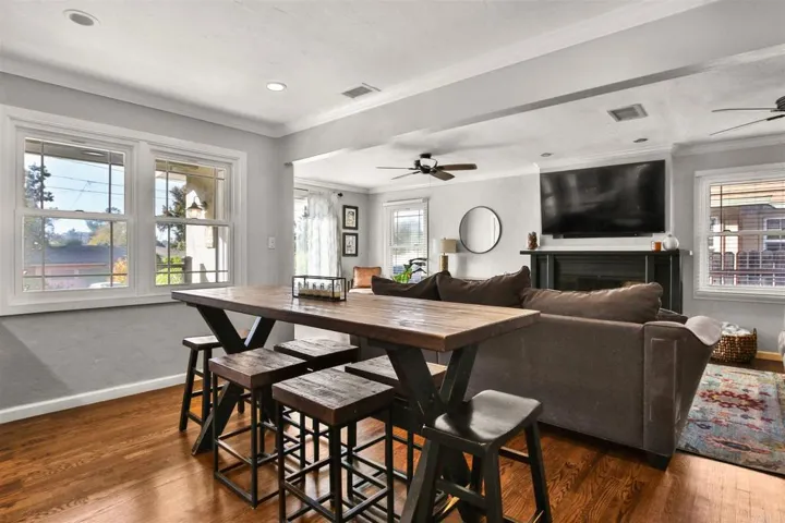8510 Porter Hill Terrace, La Mesa, California 91942