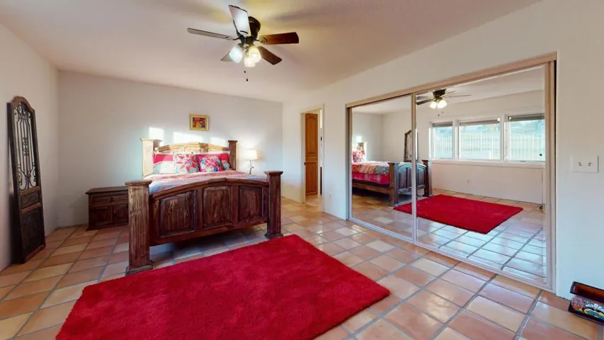 9025-Clubhouse-Dr-Cleo-Bedroom(2)