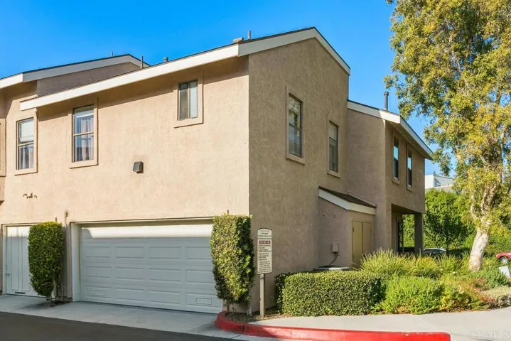 5722 E Stillwater Avenue 1, Orange, California 92869