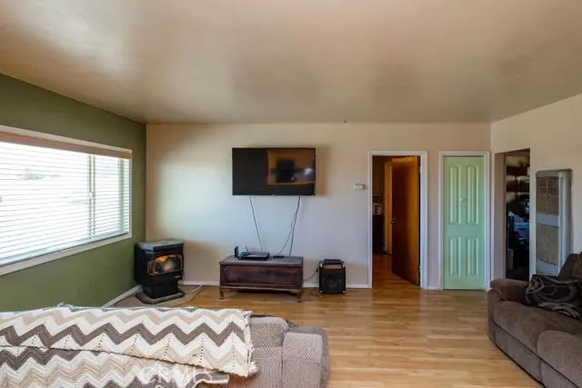 8828 Mesa Road, Lucerne Valley, California 92356