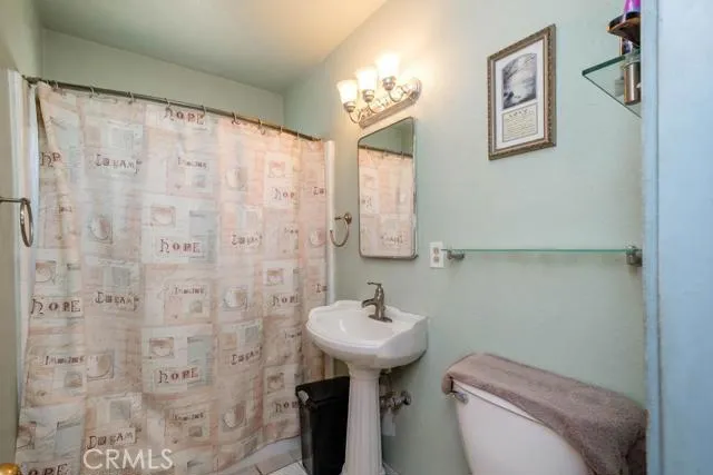 8828 Mesa Road, Lucerne Valley, California 92356