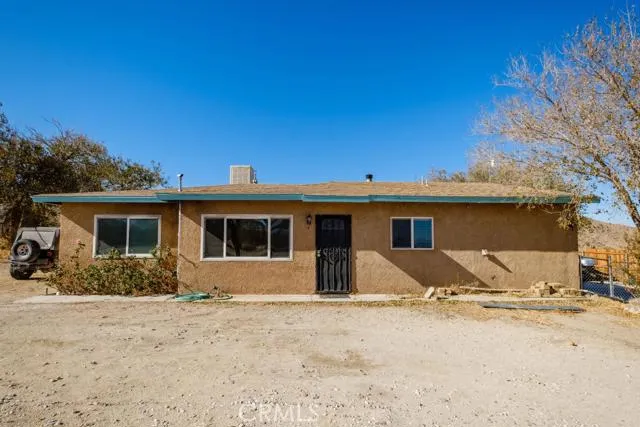 8828 Mesa Road, Lucerne Valley, California 92356