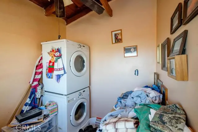 8828 Mesa Road, Lucerne Valley, California 92356
