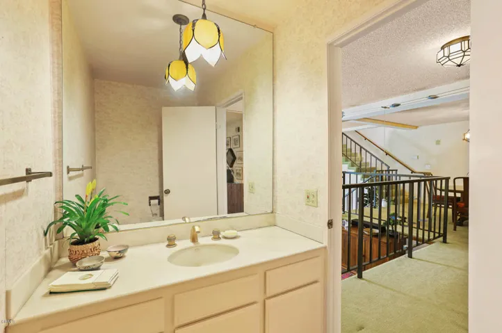 Half bath first level