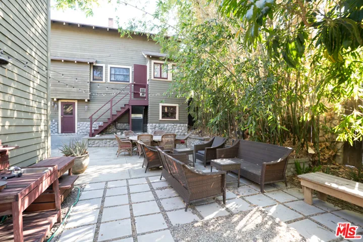 849 N Occidental Boulevard 849, Los Angeles, California 90026