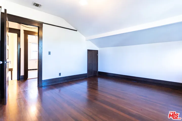 849 N Occidental Boulevard 849, Los Angeles, California 90026