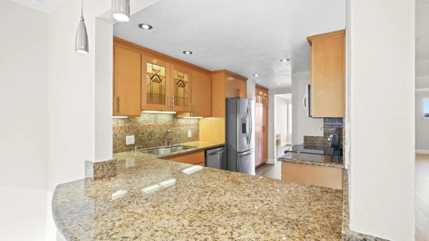 3550 Carter Drive 10, South San Francisco, California 94080