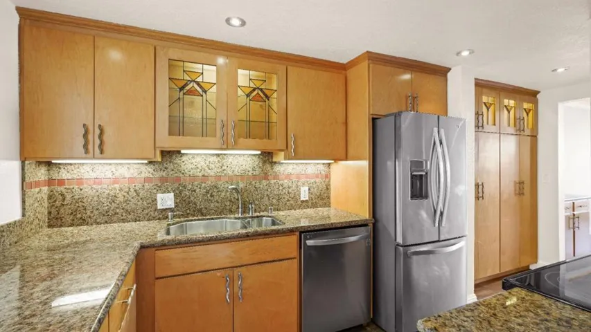 3550 Carter Drive 10, South San Francisco, California 94080