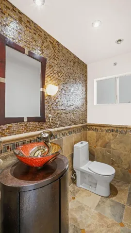 3550 Carter Drive 10, South San Francisco, California 94080