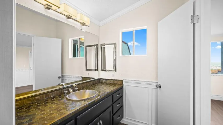 3550 Carter Drive 10, South San Francisco, California 94080