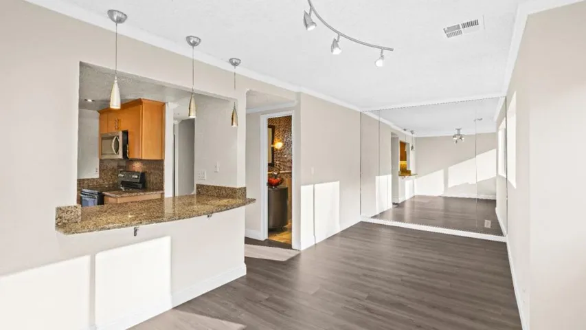 3550 Carter Drive 10, South San Francisco, California 94080