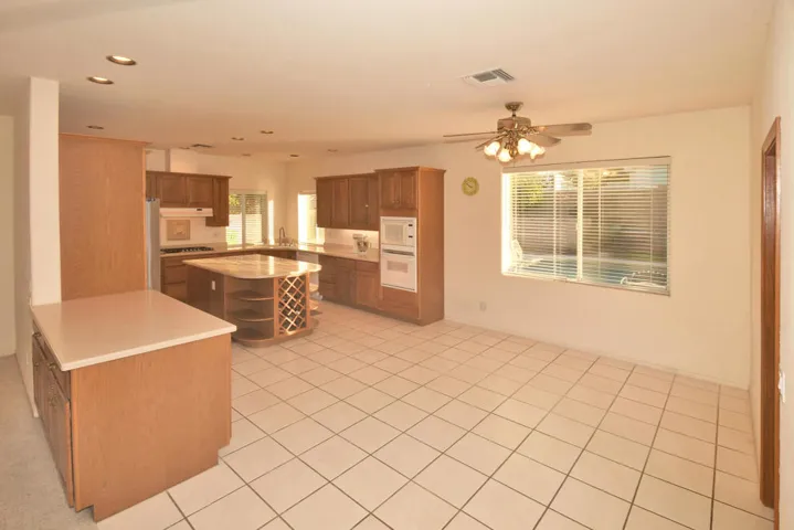 1357 Kitchen