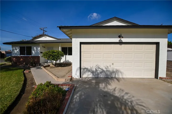 1503 E Willow Street, Anaheim, California 92805