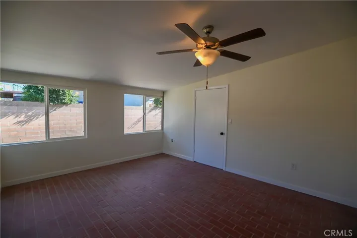 1503 E Willow Street, Anaheim, California 92805