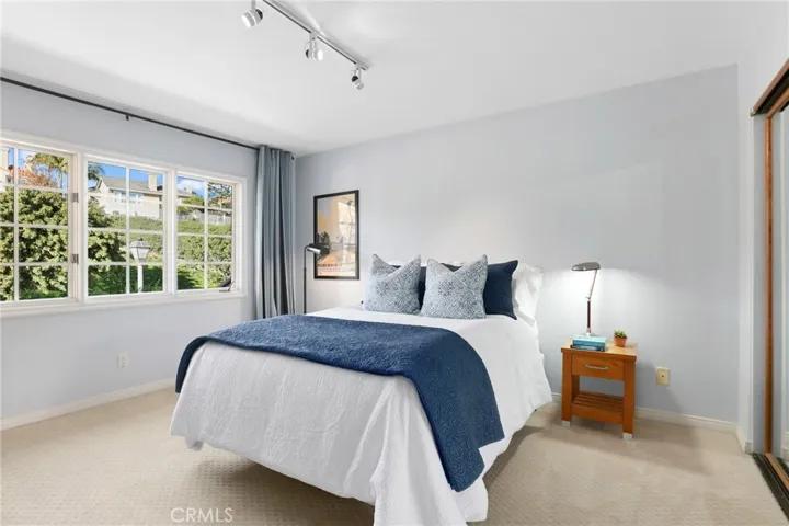 28 Mandalay, Laguna Niguel, California 92677