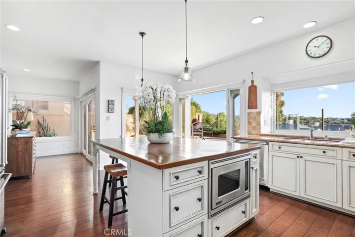 28 Mandalay, Laguna Niguel, California 92677