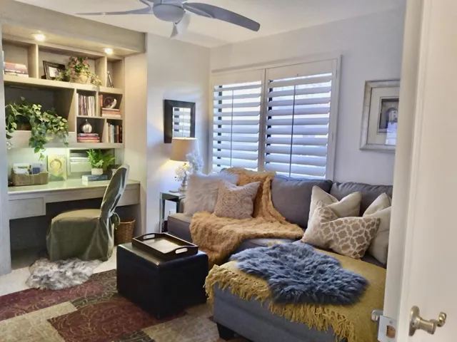 Den/3rd Bedroom
