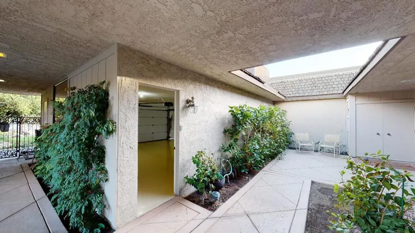 6-Saint-Johns-Court-The-Springs-Rancho-M