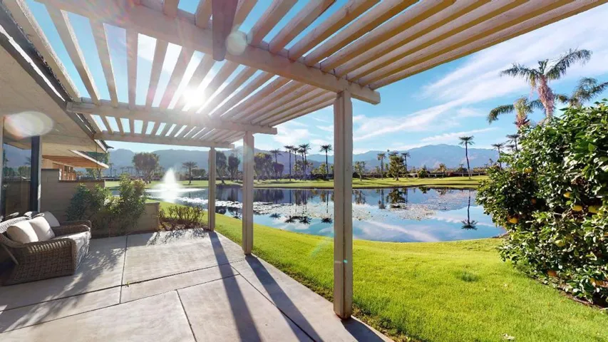 6-Saint-Johns-Court-The-Springs-Rancho-M