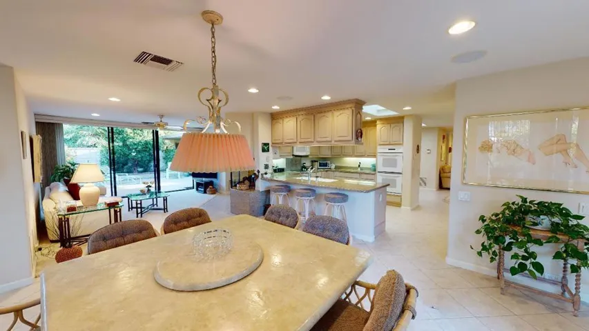 6-Saint-Johns-Court-The-Springs-Rancho-M
