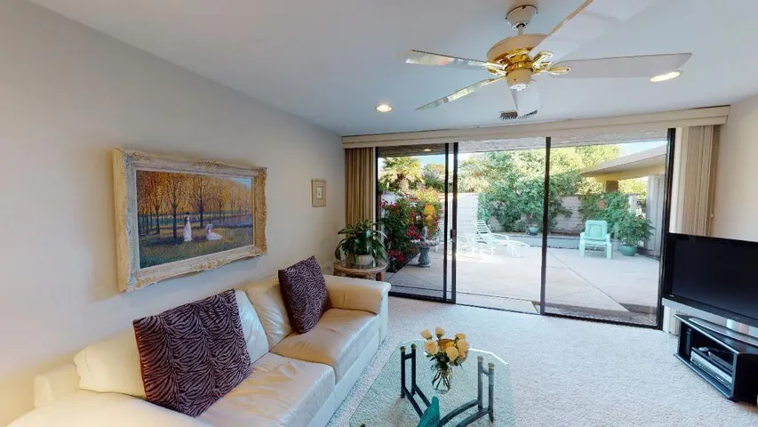 6-Saint-Johns-Court-The-Springs-Rancho-M