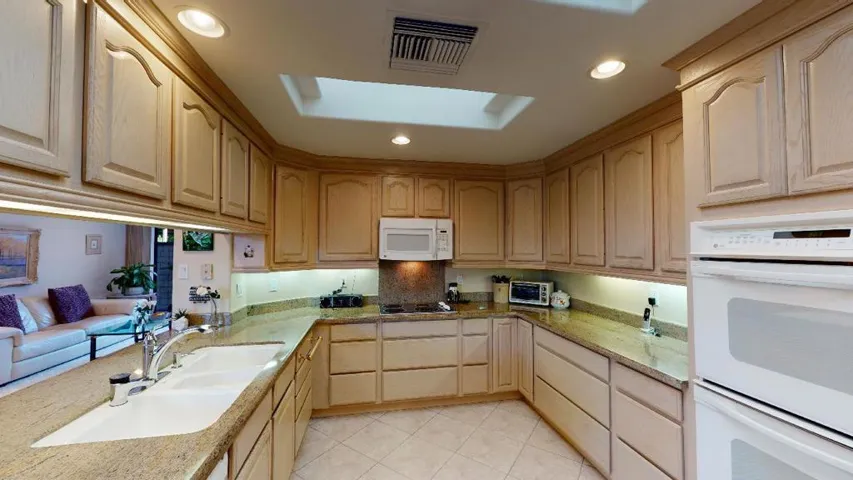 6-Saint-Johns-Court-The-Springs-Rancho-M