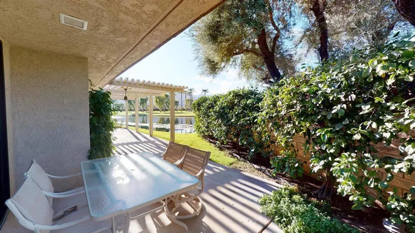 6-Saint-Johns-Court-The-Springs-Rancho-M